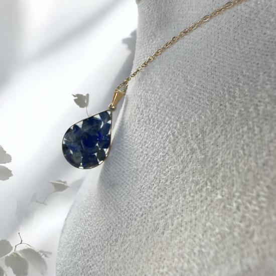 Gold tone detaylı Lapis Lazuli doğal taş kolye